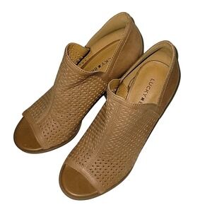 Lucky Brand Perforated Peep‎ Toe Booties Tan Leather Block Heel Ankle Boots 6.5M